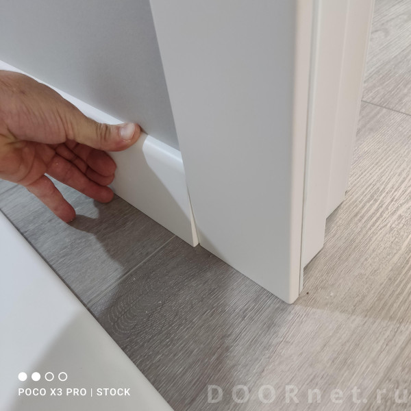 заворот в стену