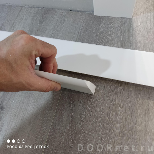 заворот в стену