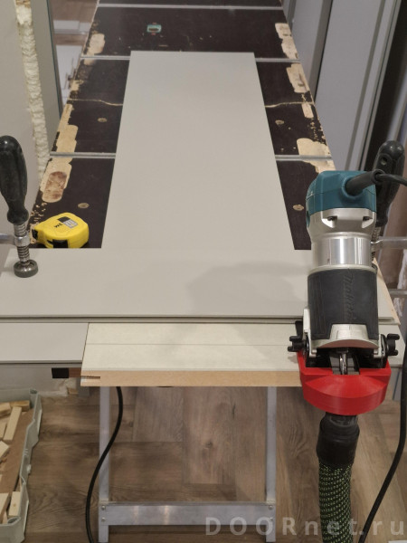 общий вид. с боков подкладушки той же толщины , что бы подошва не клюнула вниз.