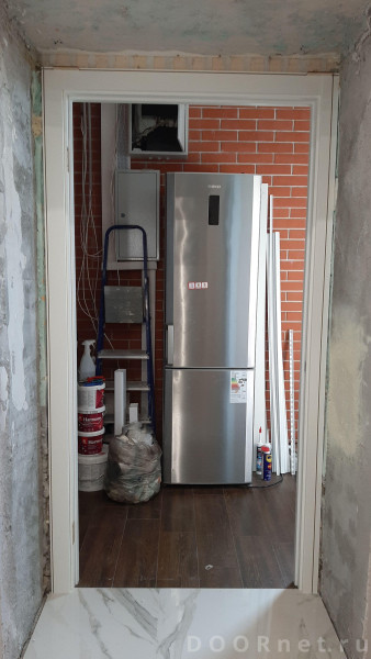 устанавливаем наличник с определенной подготовкой