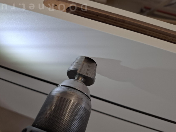 обязательное снятие фаски , что бы кольцо прижалось максимально к полотну своим основанием.